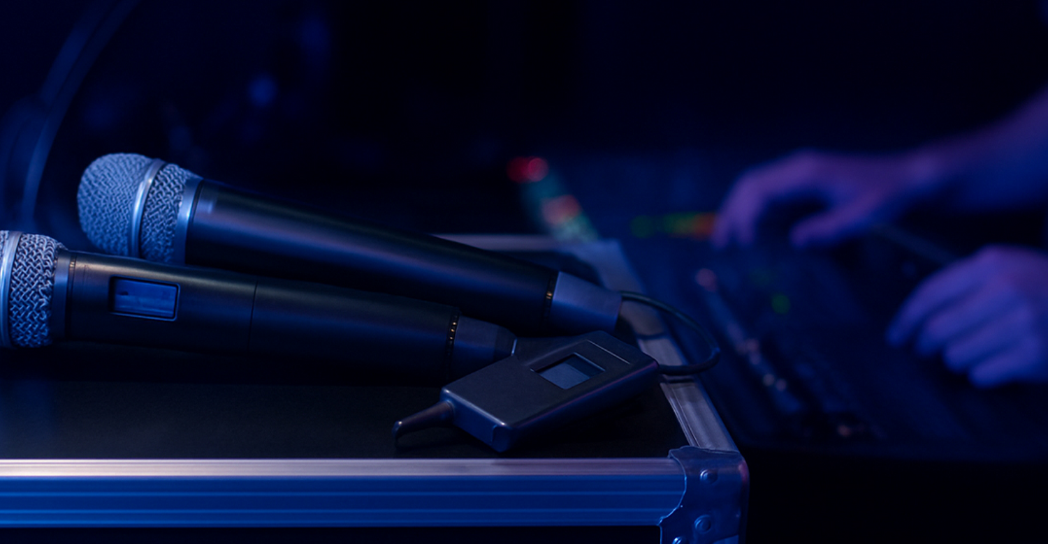 Difference Between UHF and VHF Mic - Which is Better and Why?